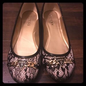 Guess flats